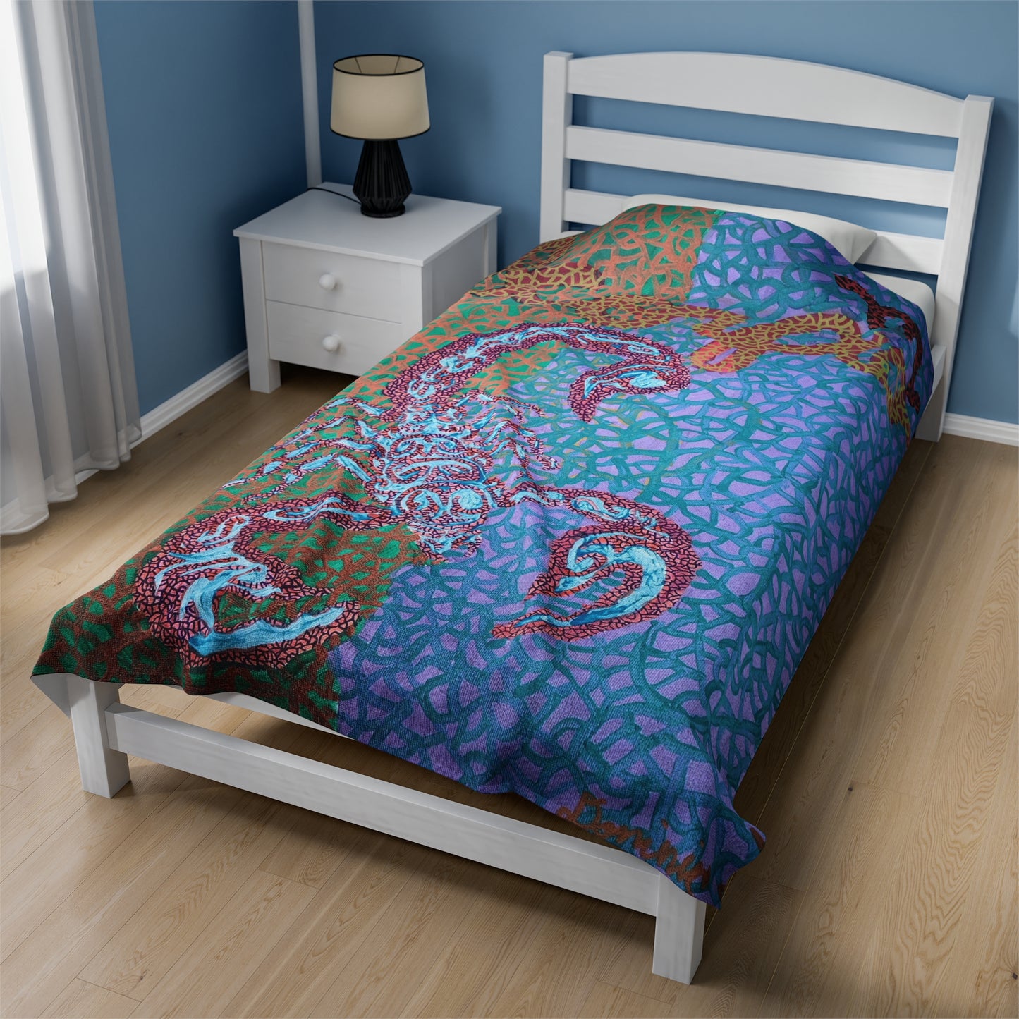 Scorpio Velveteen Plush Blanket